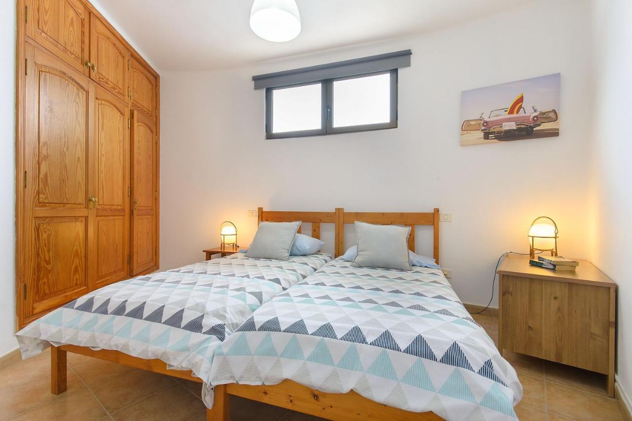 Famara Beach House Bagian luar foto
